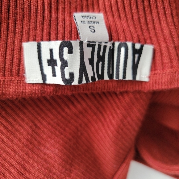 Audrey 3+1 Wrap Crop Top Sz S Ribbed Long Sleeve - Picture 3 of 5